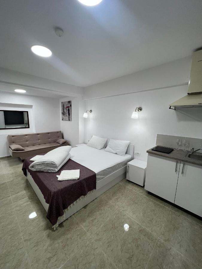 Hostel Casa Popa Nan Bukares Bagian luar foto